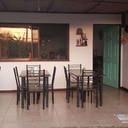 Aparthotel Cabinas Playa Bandera Parrita Exterior foto